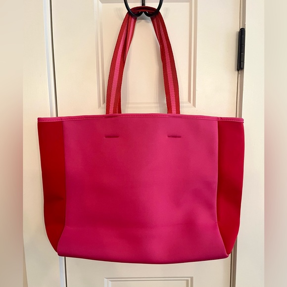 SummerSalt-The Perfect Beach Tote - Picture 4 of 8